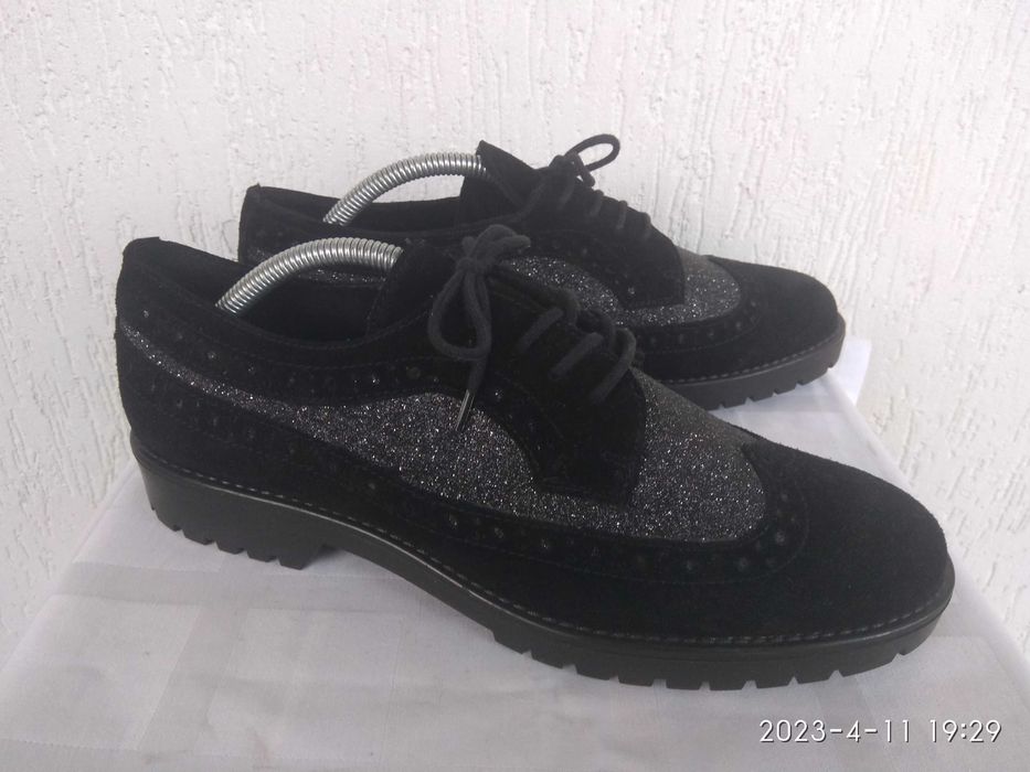 Брендовие замшевие туфли,оксфорди 5th Avenue р.41