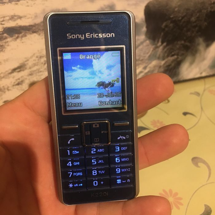 Telefon Sony Ericsson  k220i kolekcjonerski