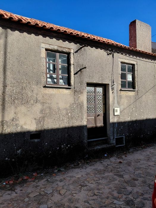Casa em pedra em Folgosinho