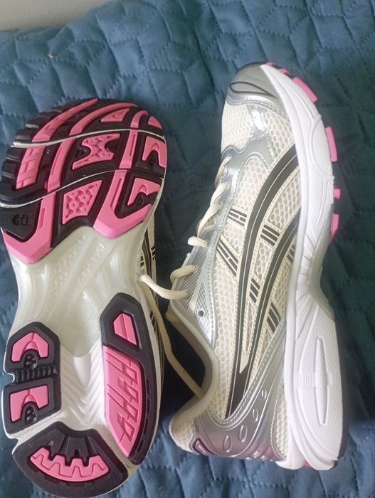 Buty acics orginalne
