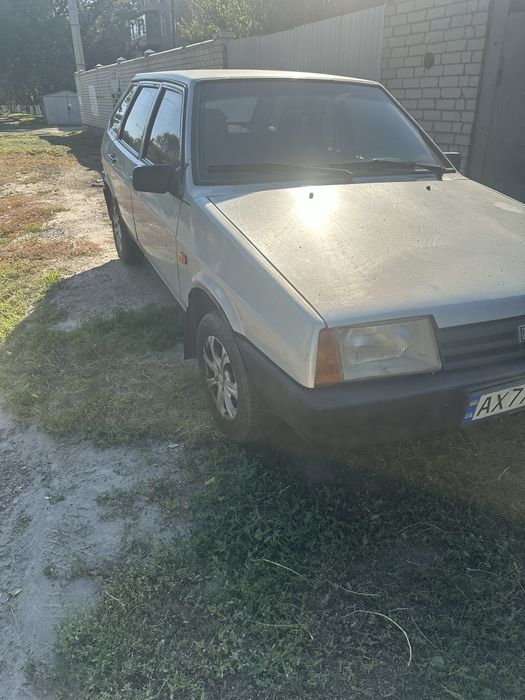 Продам ваз 2109 срочно