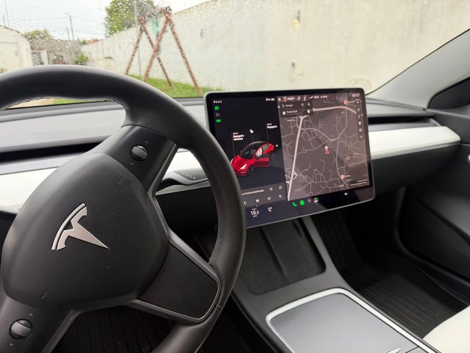 Tesla MODEL 3 SR+    2021