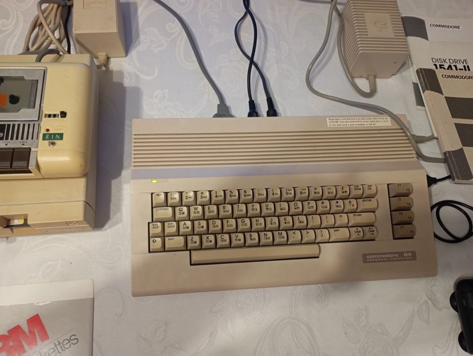 Komputer Comodore C64