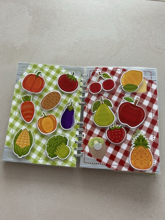 Книжка на липучках розвиваюча