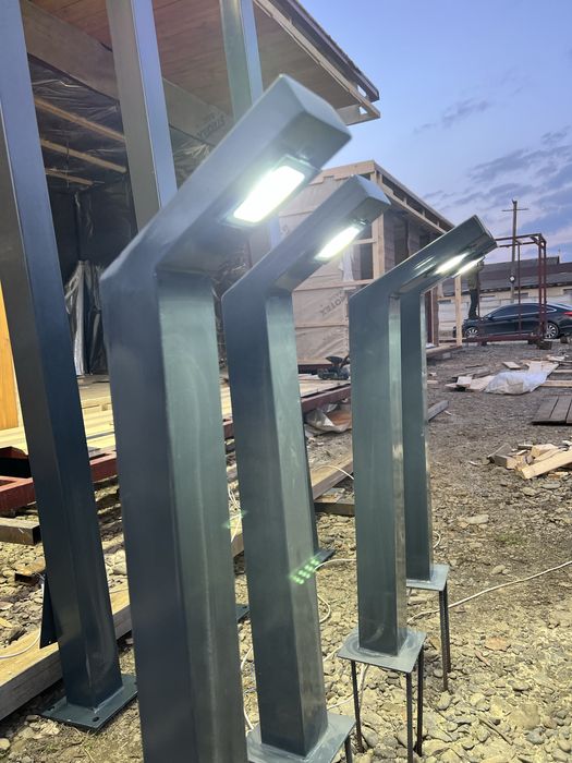 Світильник ліхтар світло декор садовий парковий