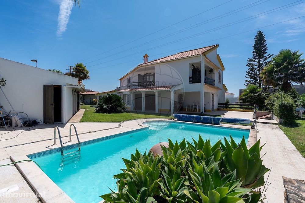 Moradia T7 para arrendamento