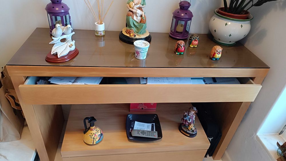 Toucador IKEA MALM (faia) com vidro e baú IKEA