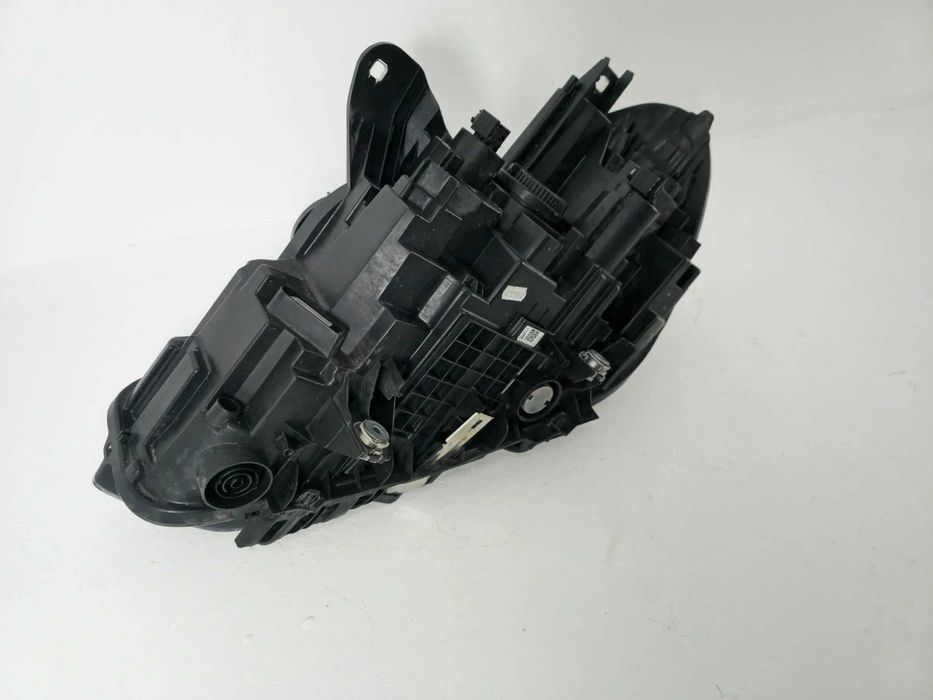 BMW 1 F40 2019-  Lampa Reflektor przednia przód Prawa Prawy