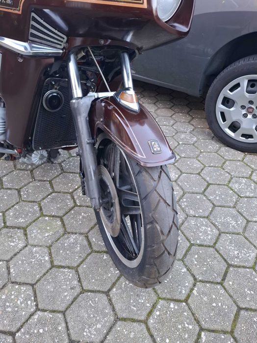 Honda gl 1100 goldwing 1983