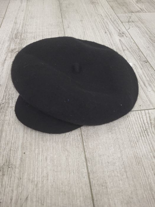 Czapka kaszkiet czarna 100% wełna nowa