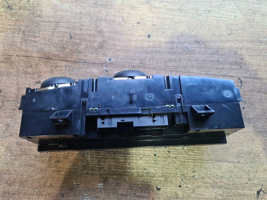 Mercedes Sprinter 906 lift panel nawiewu klimatyzacji