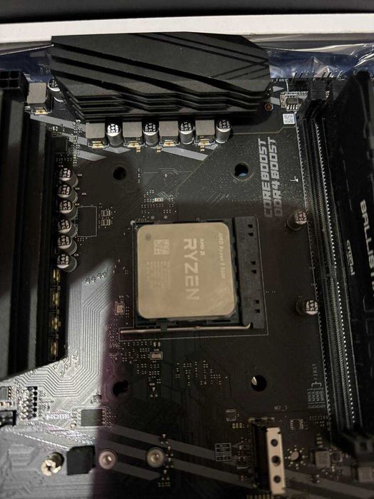 RYZEN 5 5600 conjunto MSI B550 A PRO , DDR4 BALLISTIX 16GB