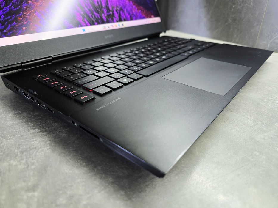 Ігровий монстр HP OMEN 17 RTX 3070ti 150W/1Tb/ 16Gb/Core i7-12