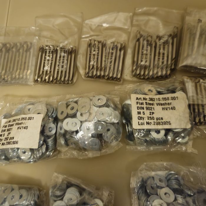 Свердло двосторонне,заклепки витяжні ,шайби