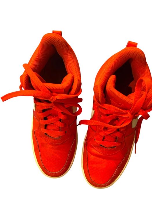 Кросівки  Nike оригінал червоного кольору