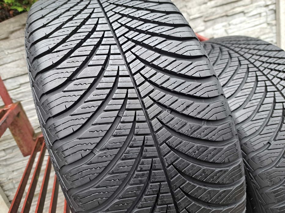 4 Opony wielosezonowe 225/45 R17 Goodyear Montaż i wyważanie Gratis!