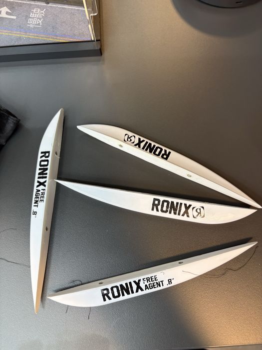 Ronix Wakeboards — Deska wakboardowa+Torba