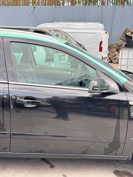 Porta frente direita OPEL Astra H Caravan Van (L70)