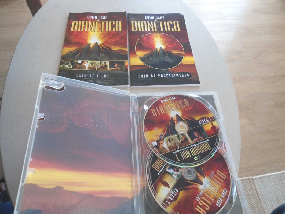 Como Usar Dianética - DVD duplo