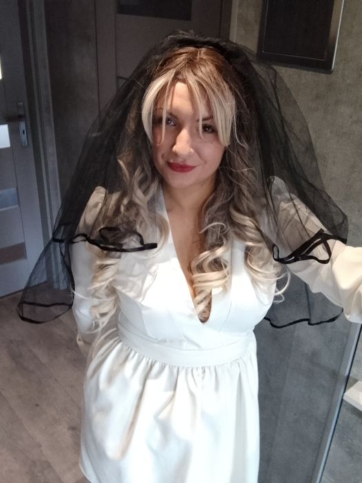 Czarny welon gotycki