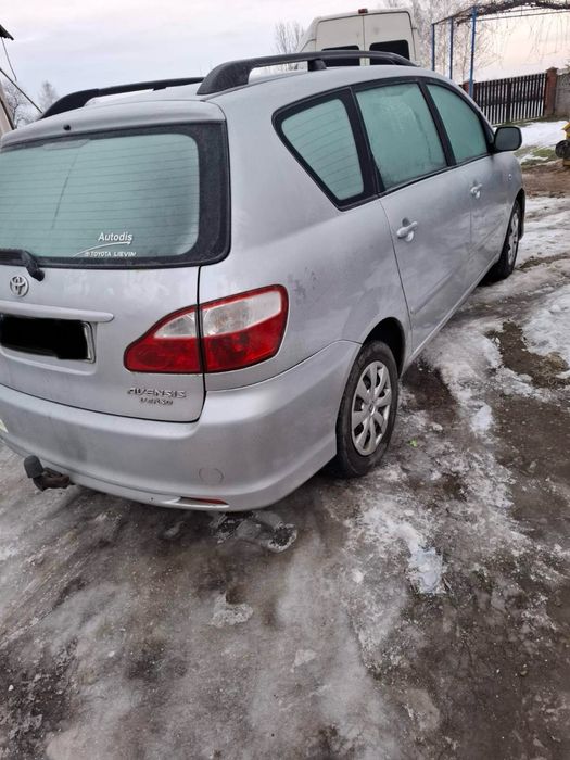 Тойота авенсіс венсо авенсис toyota avensis verso по запчастирах розбо