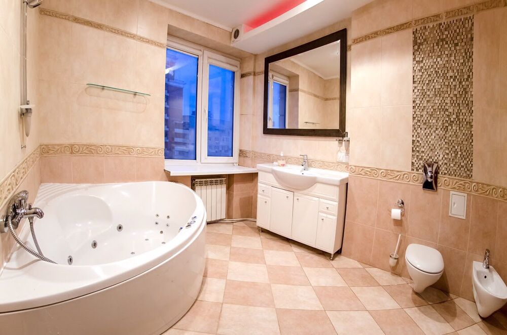 Подобова Оренда квартири. Квартира в центре с джакузи бульвар Леси Укр