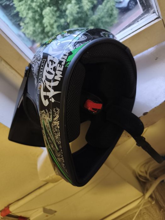 Kask na mini bike