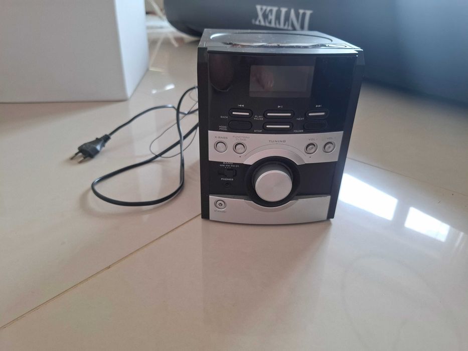 Mini wieża stereo Tesco MC-911