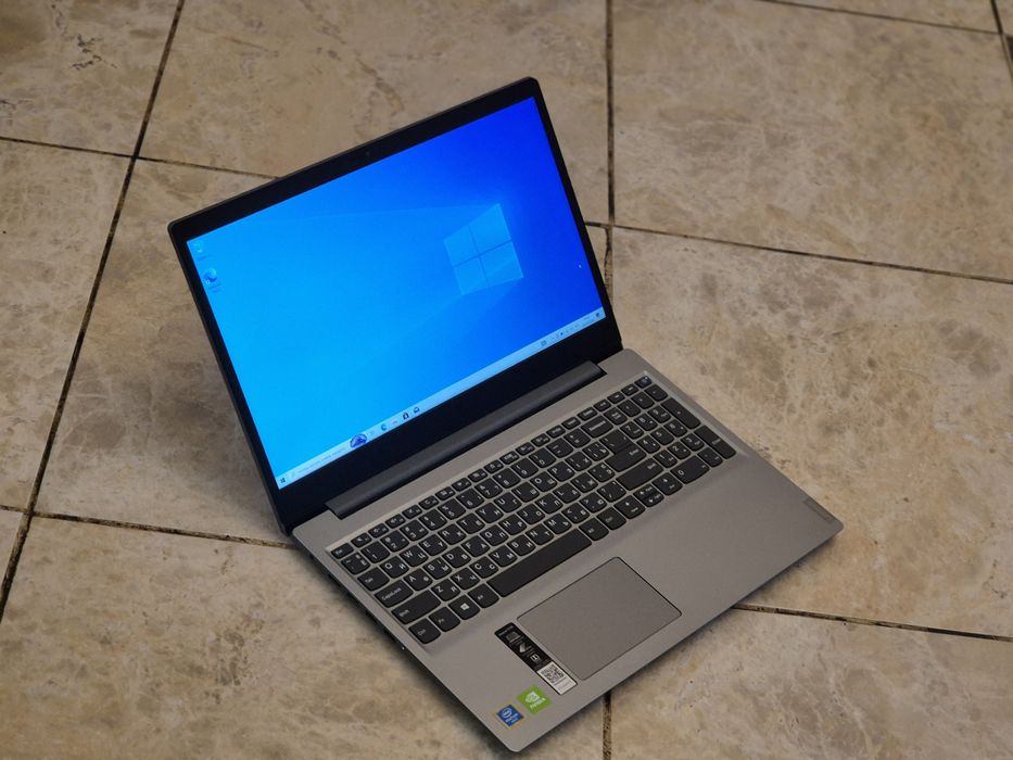 Lenovo игровой..