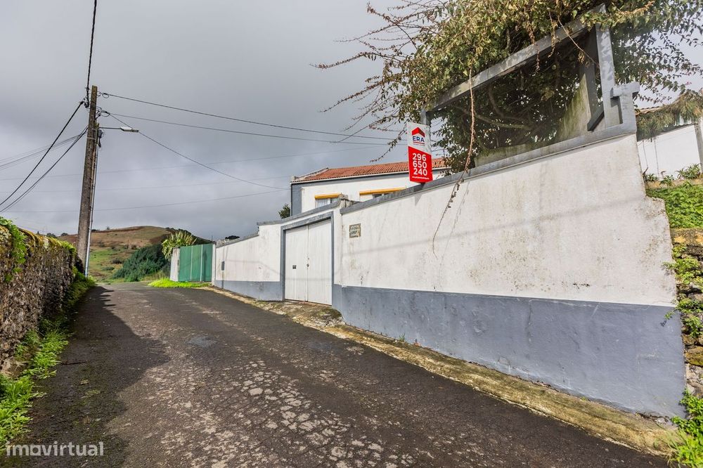 Moradia Isolada - Abelheira, Fajã de Baixo.