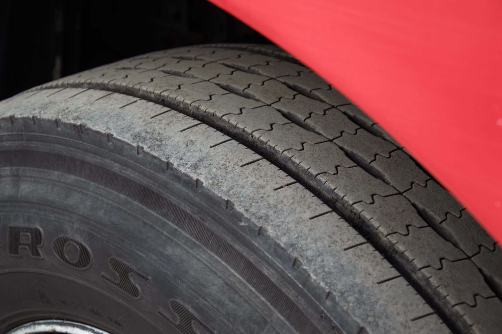 MAN TGX 26.440 6x2 Zabudowa firana + winda 2011 rok