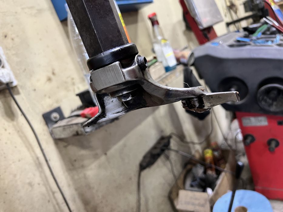 Шиномонтажний станок mondolfo ferro as904