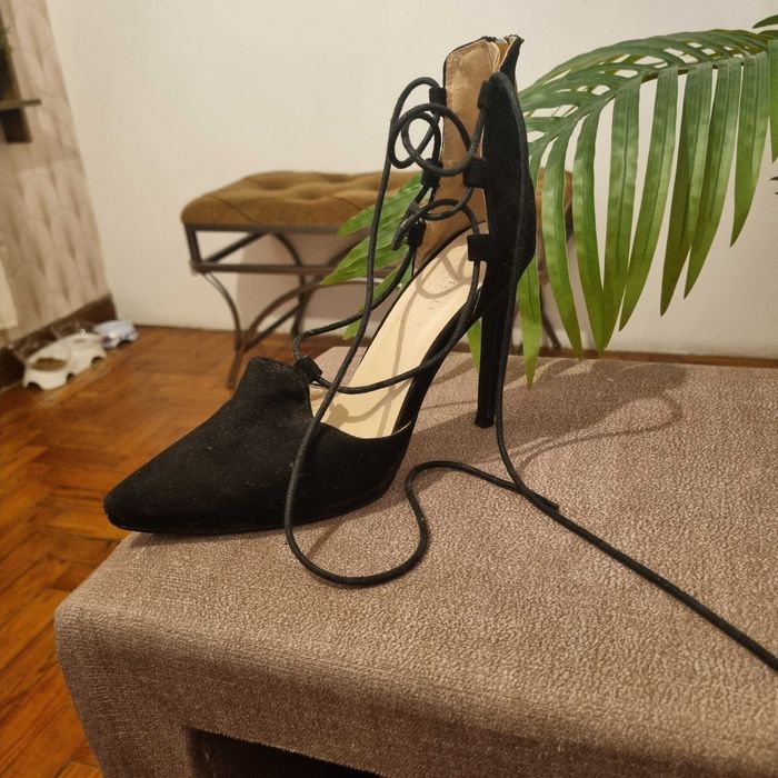 Sapatos variados