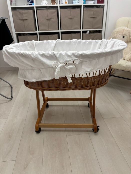 Kosz Mojżesza wiklinowy retro – styl vintage, boho