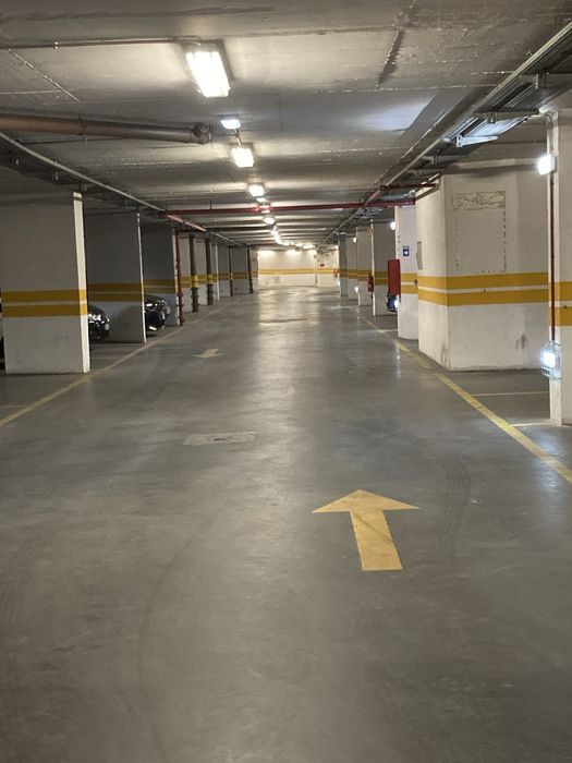 Apartamento T1 - 2ª Linha da praia c/garagem WI-FI