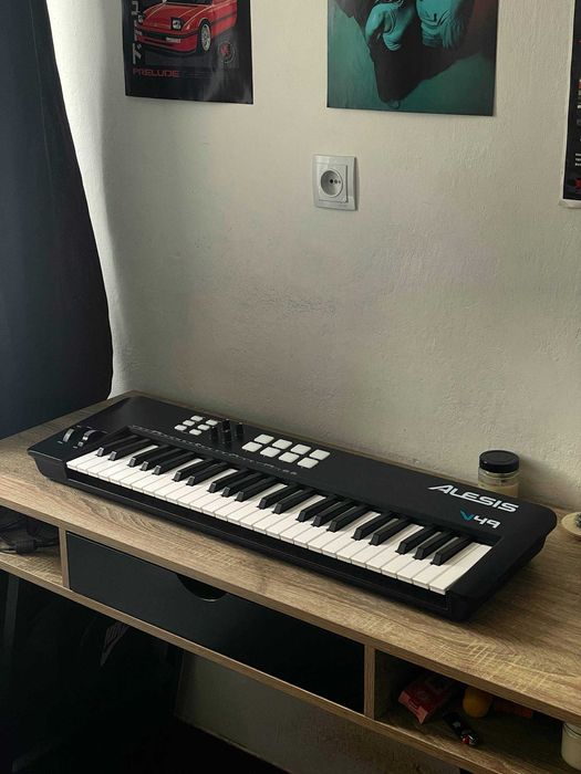 MIDI клавіатура Alesis V49 MKII - 49 клавіш, ідеальний стан