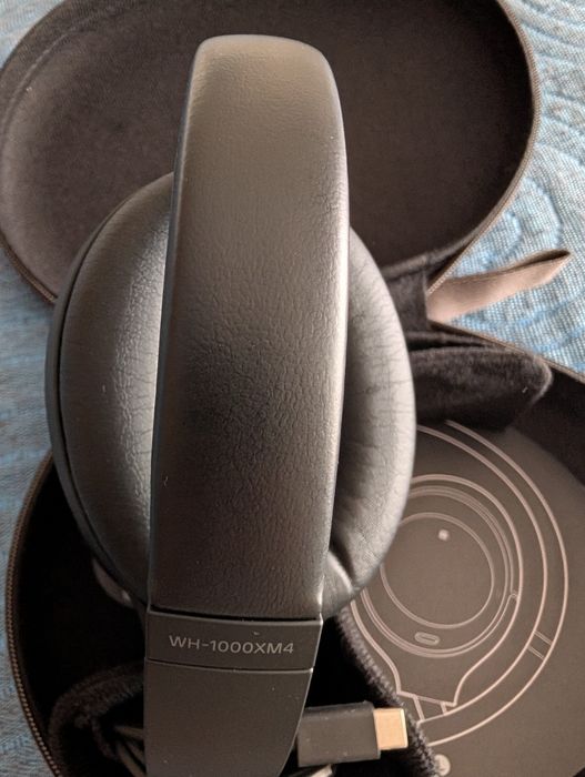 sony  wh-1000xm4