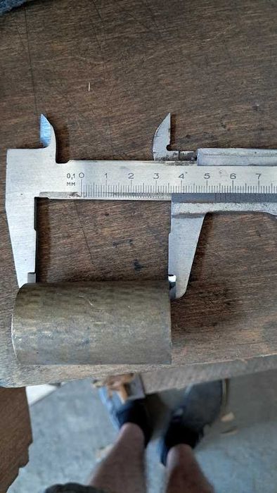 Втулки гальмівної колодки УРАЛ 375, 4320 ( Завод ) від 10шт по 120грн