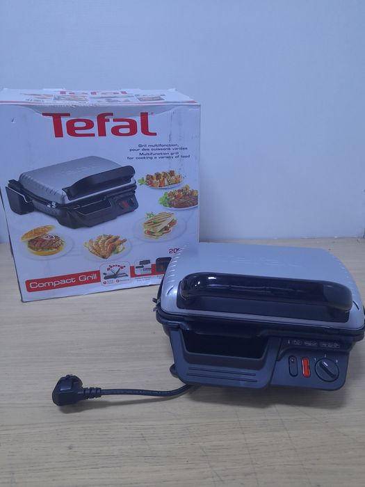 Гриль TEFAL Ultracompact GC305012