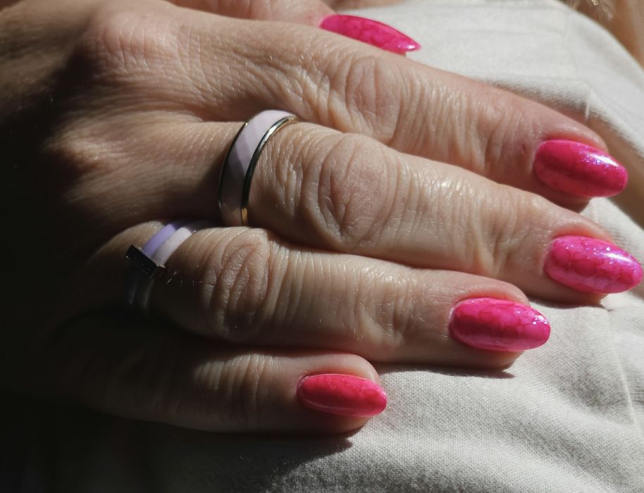 Oferuję wykonanie manicure pedicure