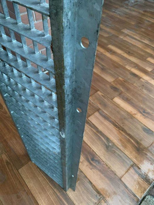 Брудозахисна решітка оцинкована,