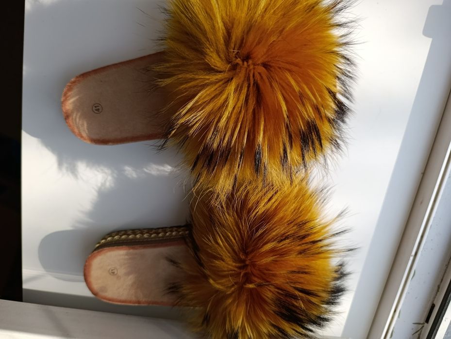 klapki z futerkiem naturalnym