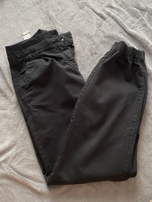 Szerokie spodnie ze ściągaczami