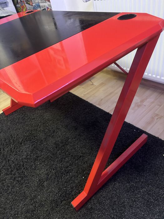 Biurko gemingowe wymiary 120 na 60 cm