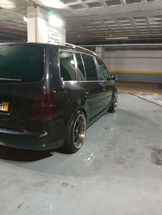 Touran 2.0 140 cv