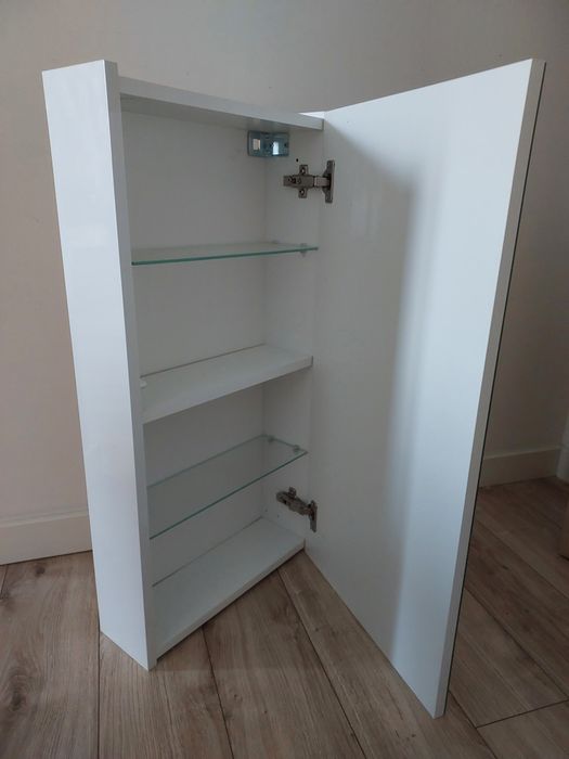Szafka lustrzana 40 cm z lustrem