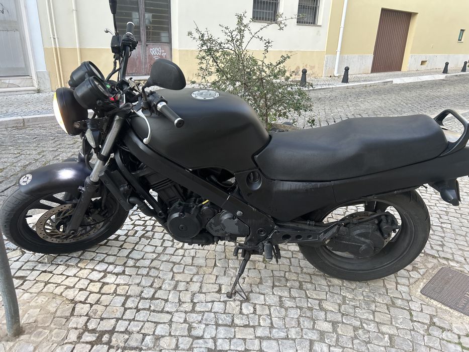 Mota Honda NTV 650
