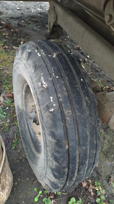 Продам Трактор Т-40 . Прицеп.Плуг