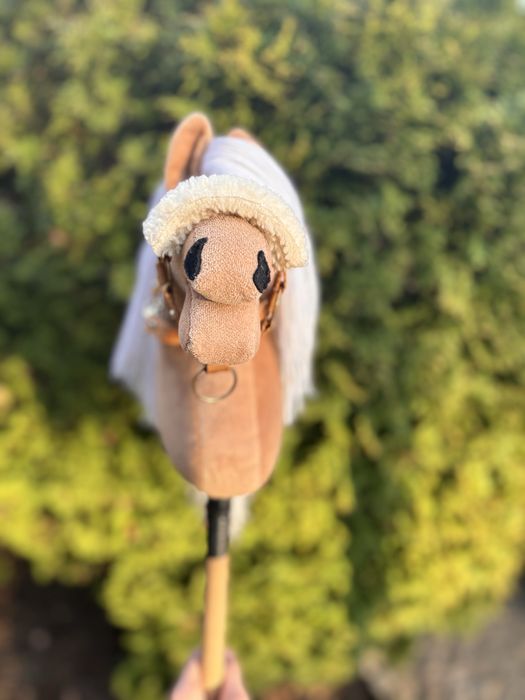Hobby horse a4 jasny brąz