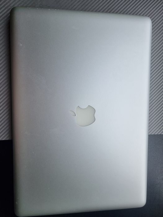Macbook pro a1286 core i7/500gb/4